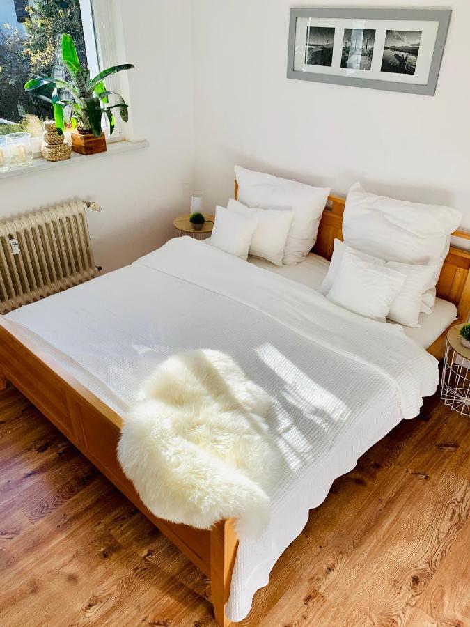 An der Uniklinik, Apartment mit eigener Küche und renoviertem Badezimmer, Zentrale Lage Homburg  Exterior foto