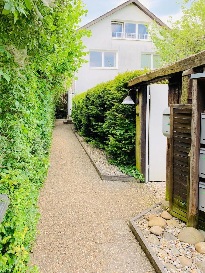 An der Uniklinik, Apartment mit eigener Küche und renoviertem Badezimmer, Zentrale Lage Homburg  Exterior foto