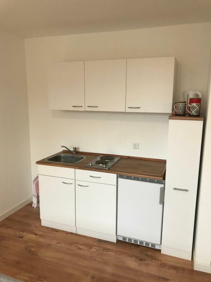 An der Uniklinik, Apartment mit eigener Küche und renoviertem Badezimmer, Zentrale Lage Homburg  Exterior foto